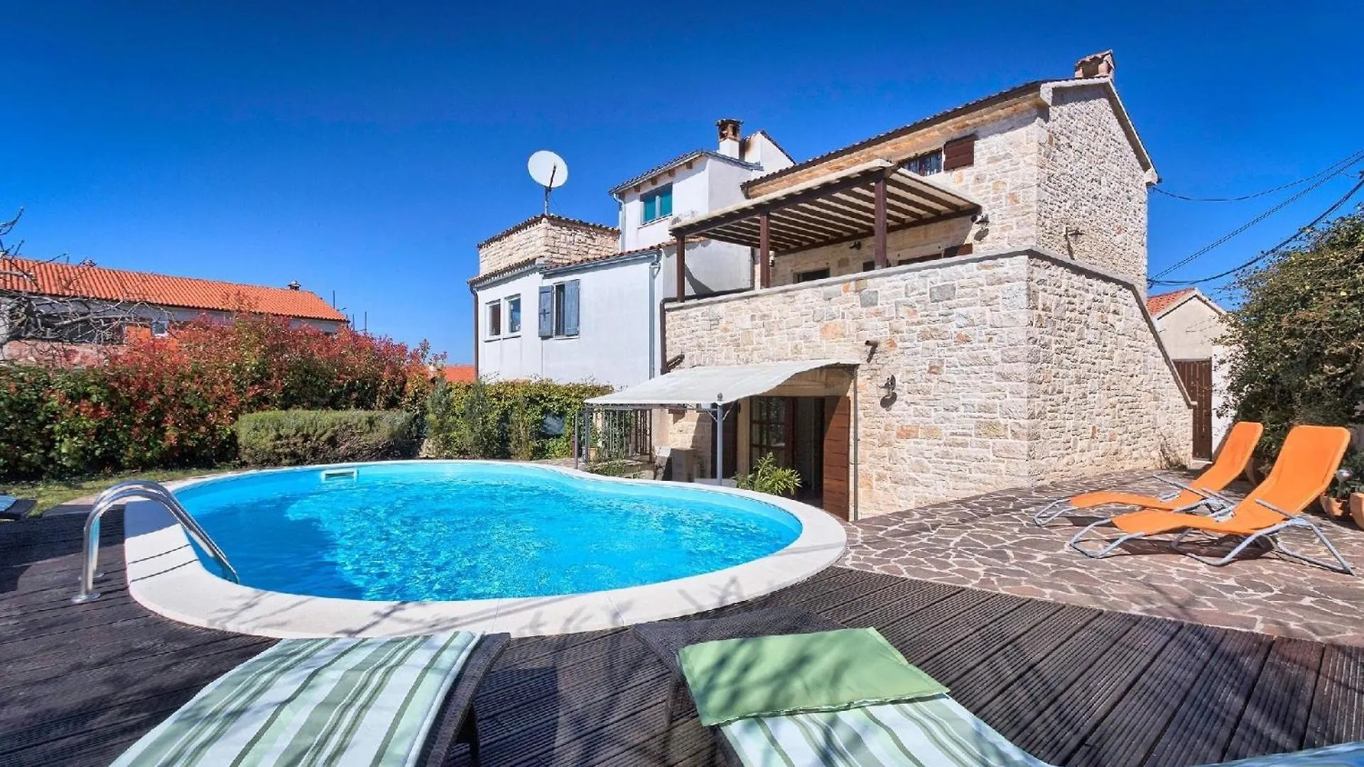 Ferienhaus Mit Privatpool Fuer 6 Personen Ca 110 Qm In Rovinj, Istrien Istrische Riviera
